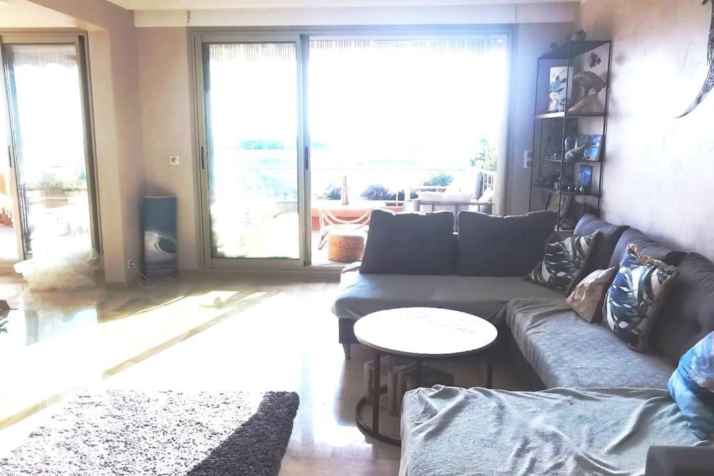 Appartement Nice Centre Vue Mer Avec Piscine Pour Famille, Couple D'Amis Pas De Groupes De Jeunes Autorises エクステリア 写真