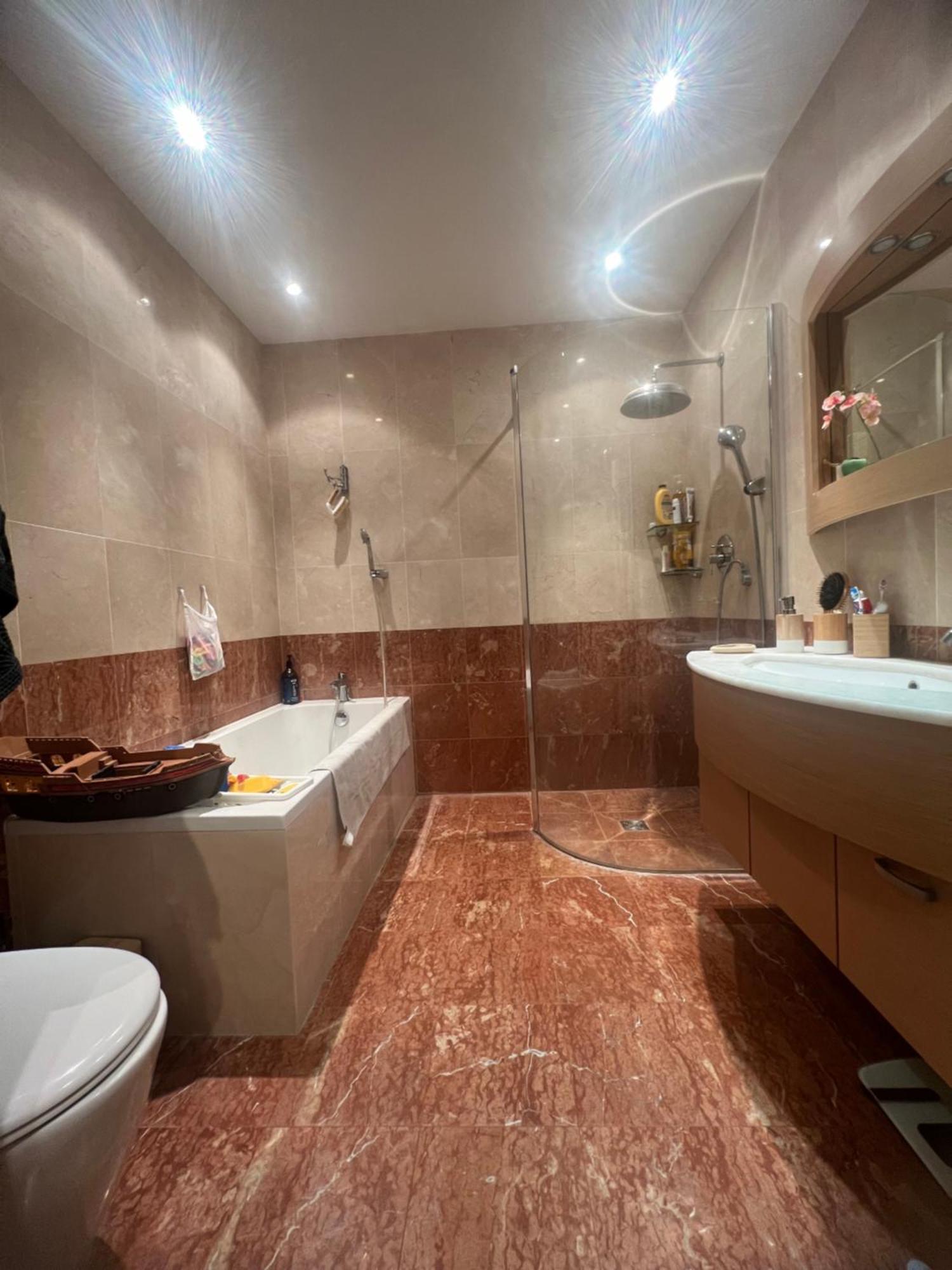 Appartement Nice Centre Vue Mer Avec Piscine Pour Famille, Couple D'Amis Pas De Groupes De Jeunes Autorises エクステリア 写真